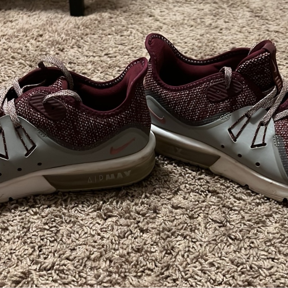 Nike air max women 9.5